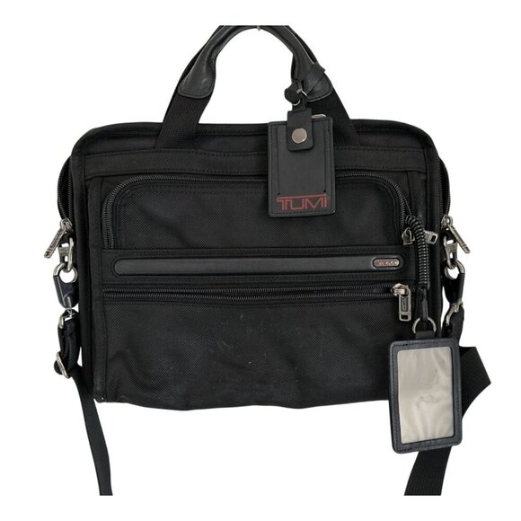 Tumi Deluxe Expandable Shoulder Bag Briefcase Nylon Black 15" - Picture 1 of 12